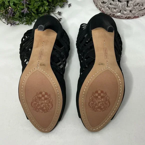 Vince Camuto Heeled Booties - NEW - Picture 5 of 9